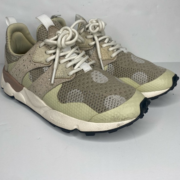 Flower Mountain Anthropologie Neutral Polka Dot Sneakers Trainers Sz 6.5 - Picture 3 of 10